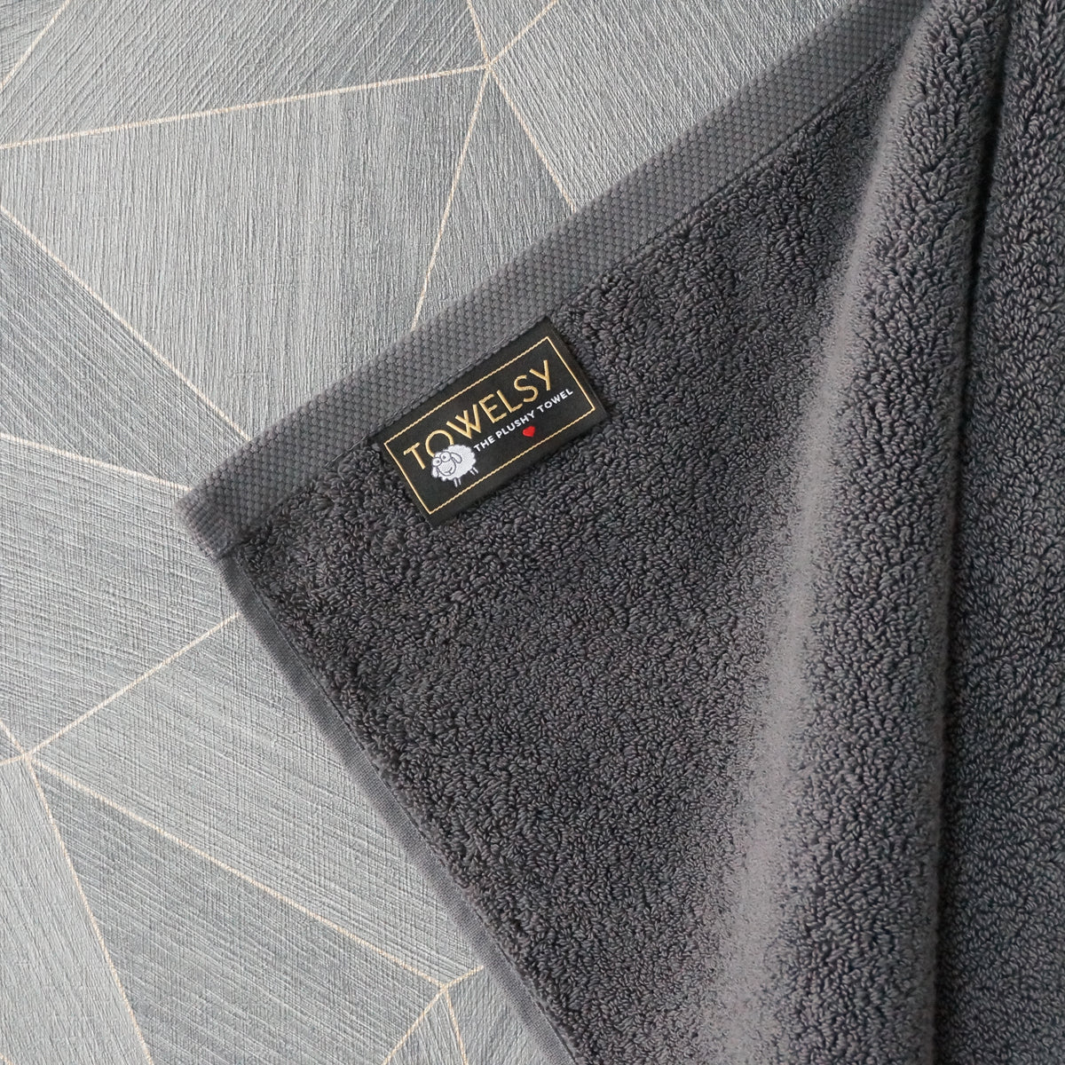 Ultra-Plush Bath Towels 2-Pack